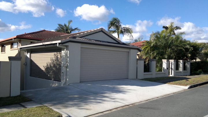 An image of STUNNING SUNNYBANK HILLS – 15 GREENLEAF ST