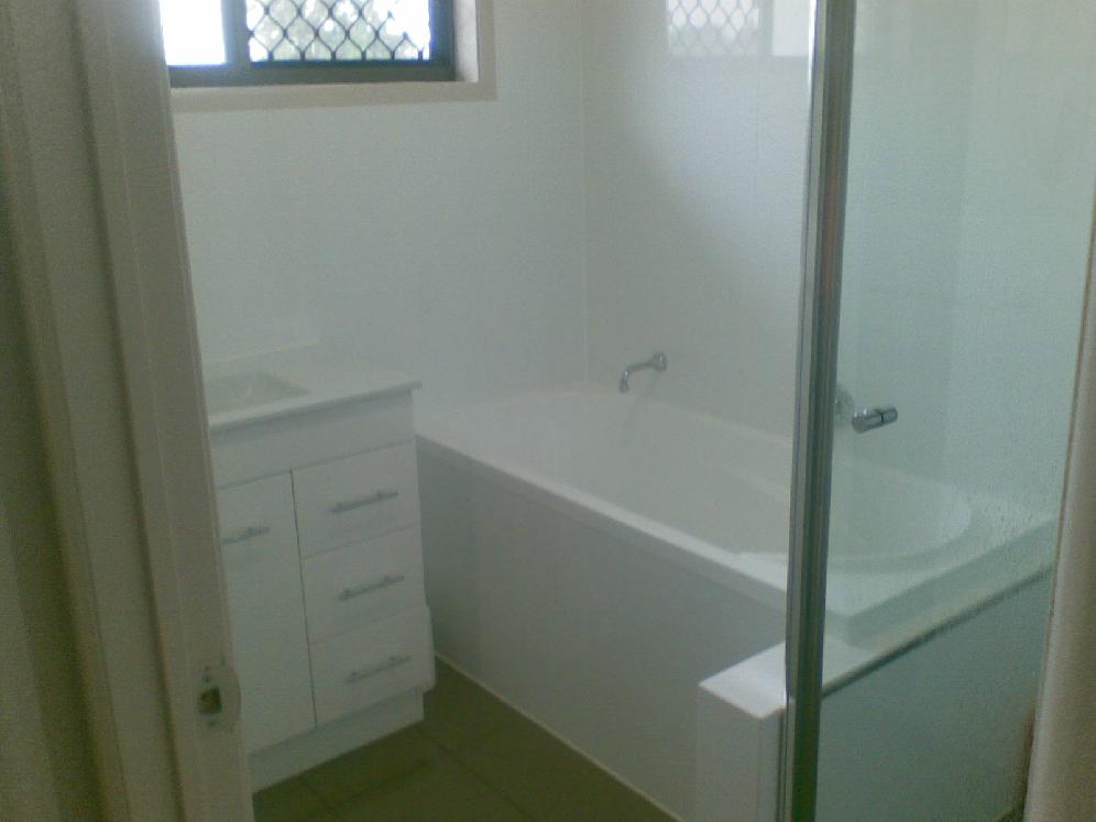An image of STUNNING SUNNYBANK HILLS – 15 GREENLEAF ST